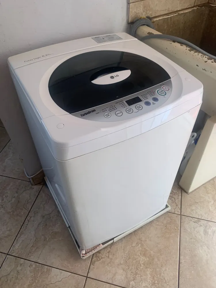 Commercial Refrigeration Repairs technician service in Amanzimtoti